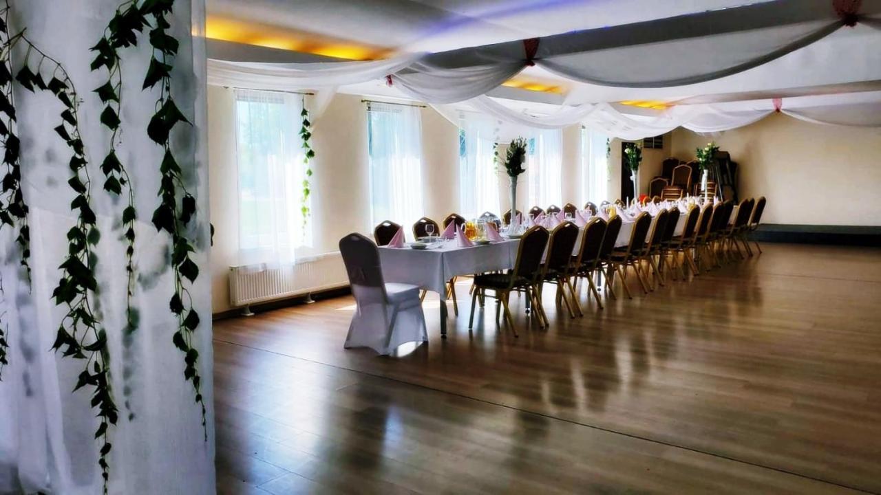 Hotel Vistula クラクフ エクステリア 写真