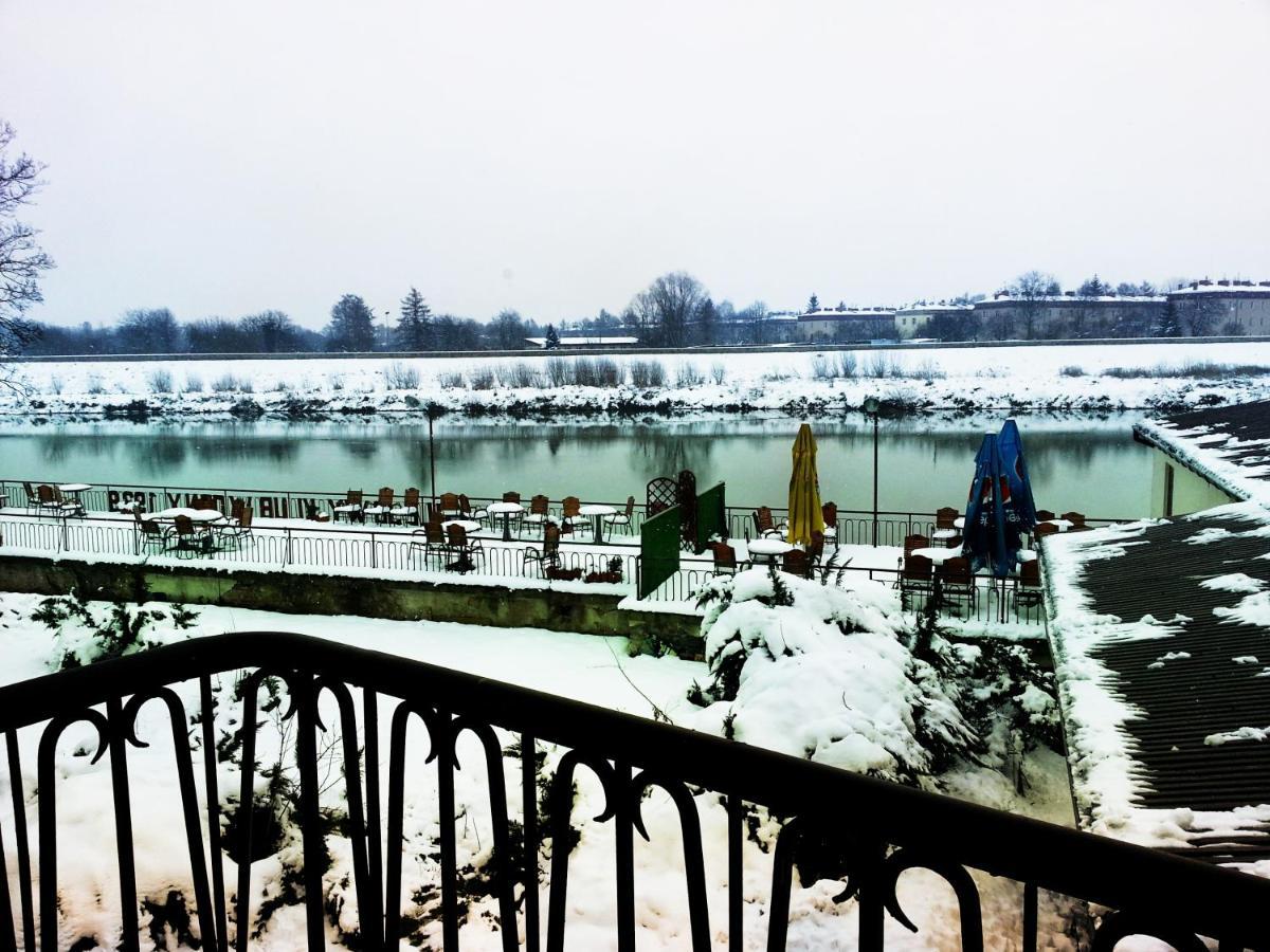 Hotel Vistula クラクフ エクステリア 写真